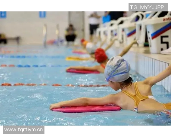 世界游泳锦标赛精彩纷呈 探秘顶尖泳将背后的训练与突破